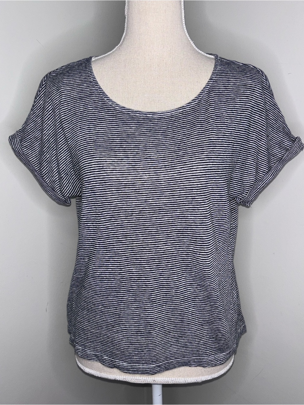 Petit Bateau black & white striped linen knit short sleeve tee shirt size Small